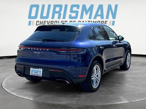 Gentian Blue Metallic 2024 Porsche Macan Macan S