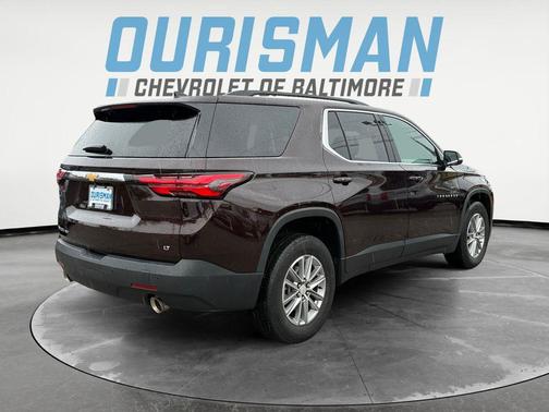 2023 Chevrolet Traverse LT Leather