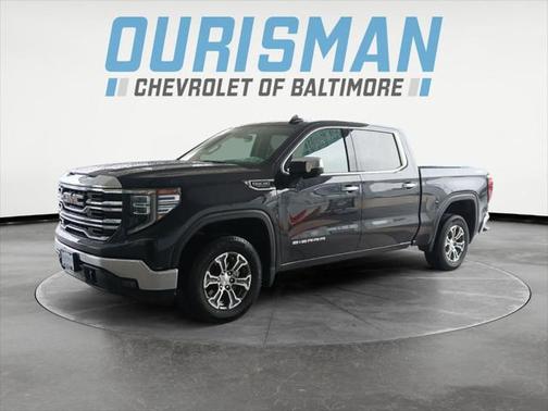 2025 GMC Sierra 1500 SLT