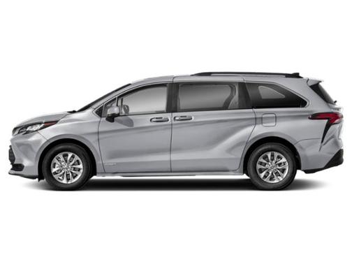 Celestial Silver Metallic 2024 Toyota Sienna LE