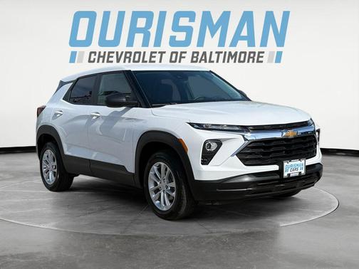 Summit White 2025 Chevrolet Trailblazer LS