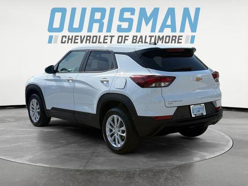 Summit White 2025 Chevrolet Trailblazer LS