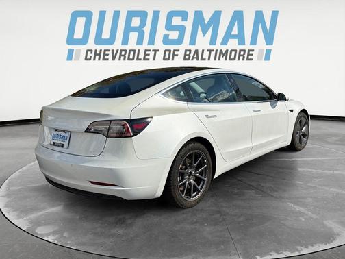 2020 Tesla Model 3 Long Range