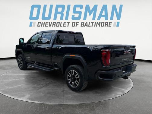 2022 GMC Sierra 2500 AT4