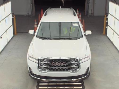 2023 GMC Acadia FWD SLT