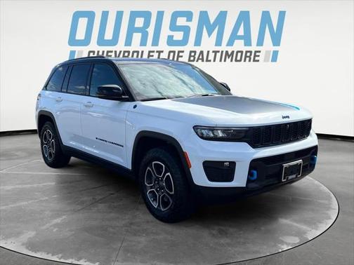 2023 Jeep Grand Cherokee 4xe Trailhawk
