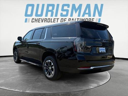 2025 Chevrolet Suburban LT