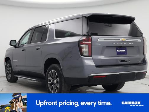 2022 Chevrolet Suburban LT