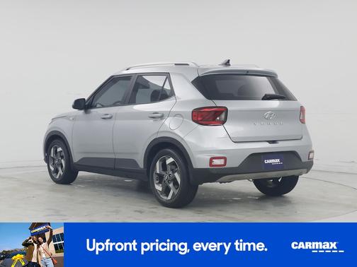 2022 Hyundai VENUE SEL