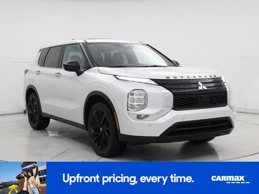 2022 Mitsubishi Outlander Black Edition