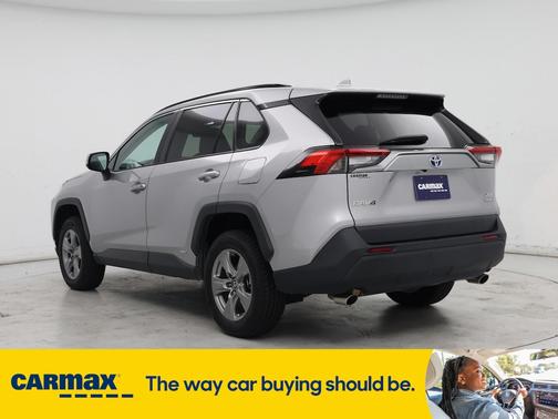 2022 Toyota RAV4 Hybrid XLE