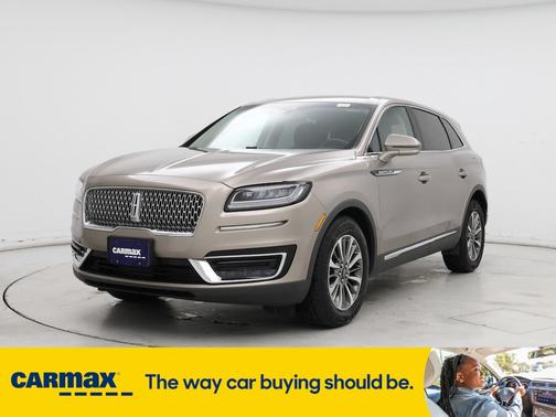 2019 Lincoln Nautilus Select