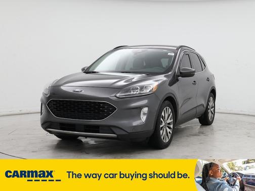 2020 Ford Escape Titanium