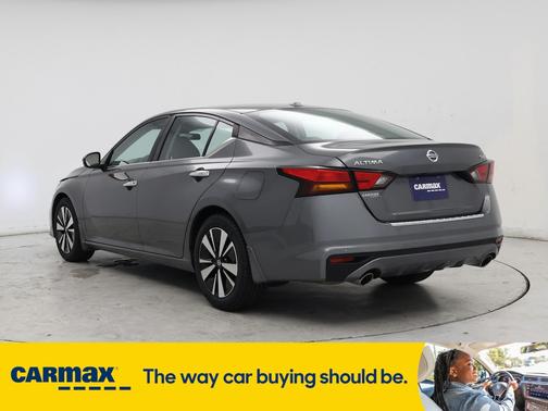 2021 Nissan Altima SV