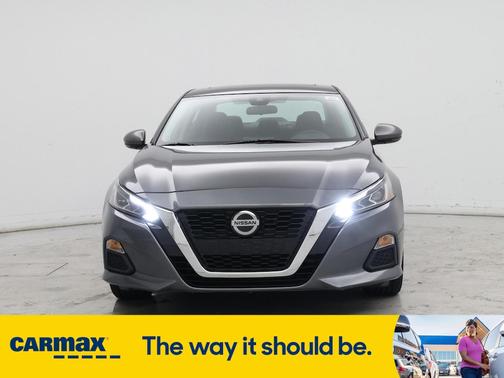 2021 Nissan Altima SV