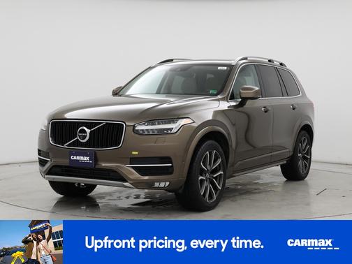 2016 Volvo XC90 T6 Momentum