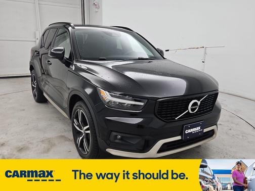 2021 Volvo XC40 T4 R-Design