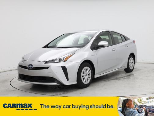 2022 Toyota Prius LE