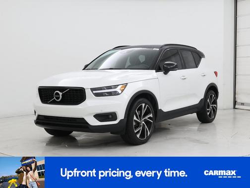 2021 Volvo XC40 T5 R-Design
