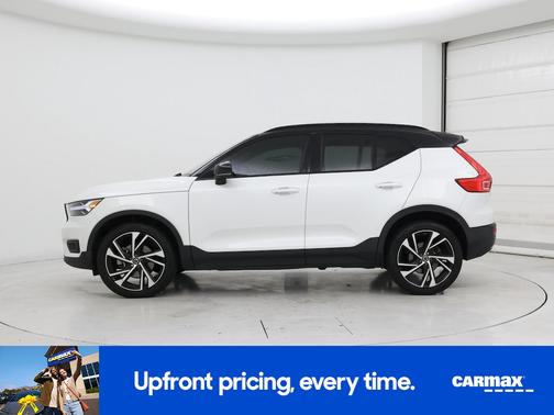 2021 Volvo XC40 T5 R-Design
