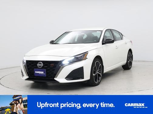 2023 Nissan Altima SR