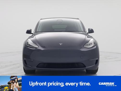 Gray 2025 Tesla Model Y Long Range