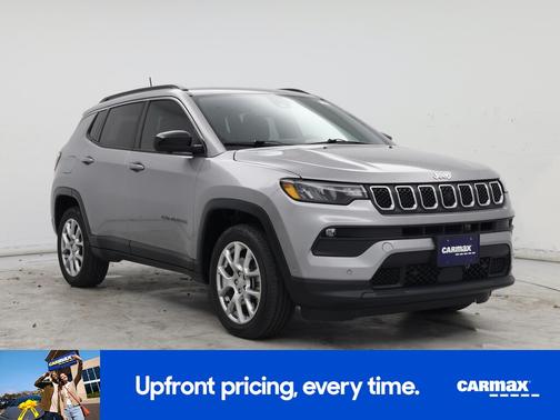 2023 Jeep Compass Latitude Lux