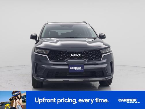 Gray 2023 Kia Sorento S