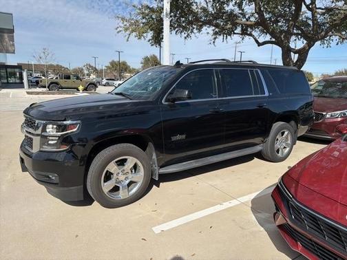 2019 Chevrolet Suburban LT