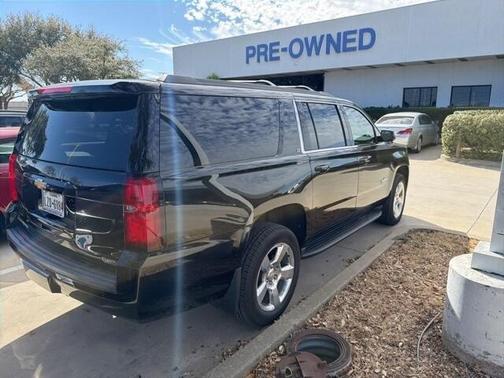 2019 Chevrolet Suburban LT