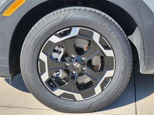 2025 Hyundai SANTA FE SE