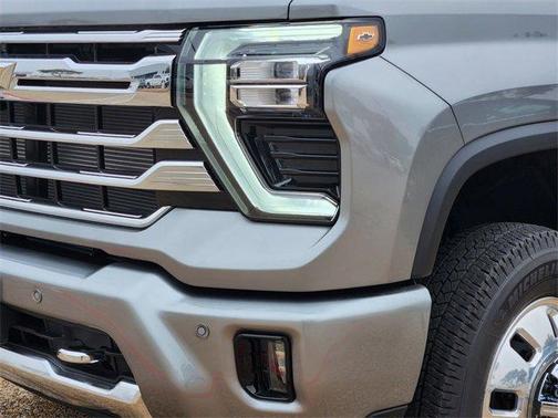 2026 Chevrolet Silverado 3500 High Country