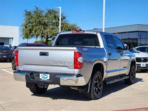 2020 Toyota Tundra SR5