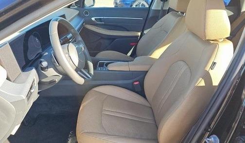 2024 Hyundai SONATA Hybrid Limited
