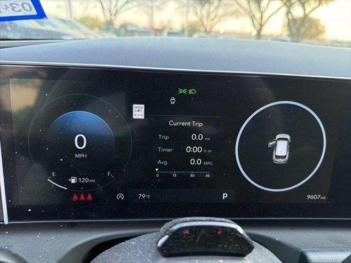 White Pearl 2025 Hyundai TUCSON SEL Convenience