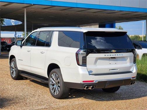 2025 Chevrolet Suburban High Country