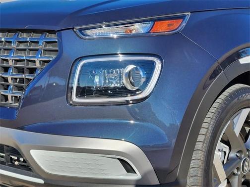 2024 Hyundai VENUE Limited