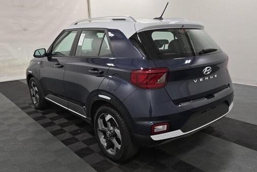2024 Hyundai VENUE Limited