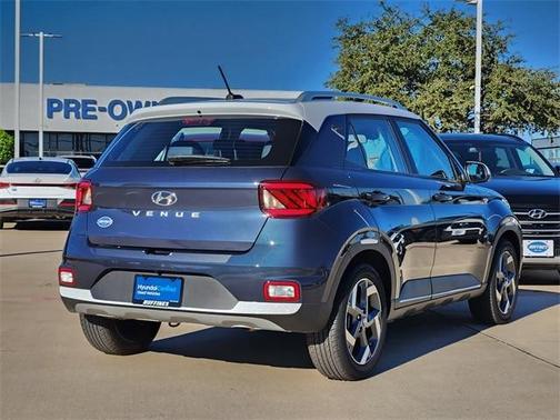 2024 Hyundai VENUE Limited