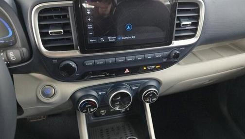 2024 Hyundai VENUE Limited