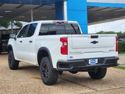 2025 Chevrolet Silverado 1500 ZR2