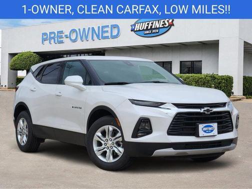 Iridescent Pearl Tricoat 2022 Chevrolet Blazer 2LT