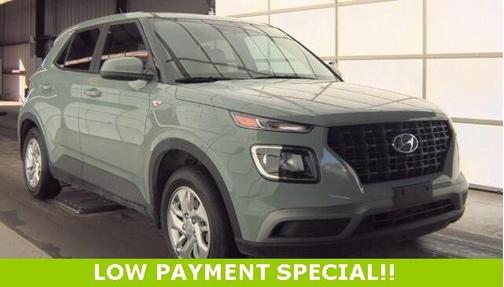 2025 Hyundai VENUE SE