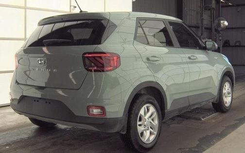 2025 Hyundai VENUE SE