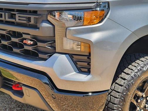 Sterling Gray Metallic 2026 Chevrolet Silverado 1500 Custom Trail Boss