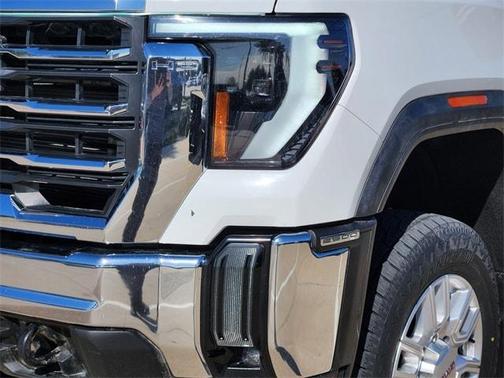 2024 GMC Sierra 2500 SLE