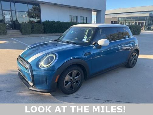 2022 MINI Hardtop Cooper
