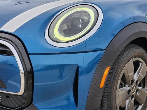 2022 MINI Hardtop Cooper