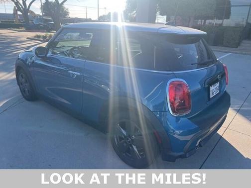 2022 MINI Hardtop Cooper