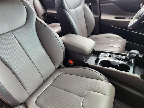 2019 Hyundai SANTA FE Ultimate